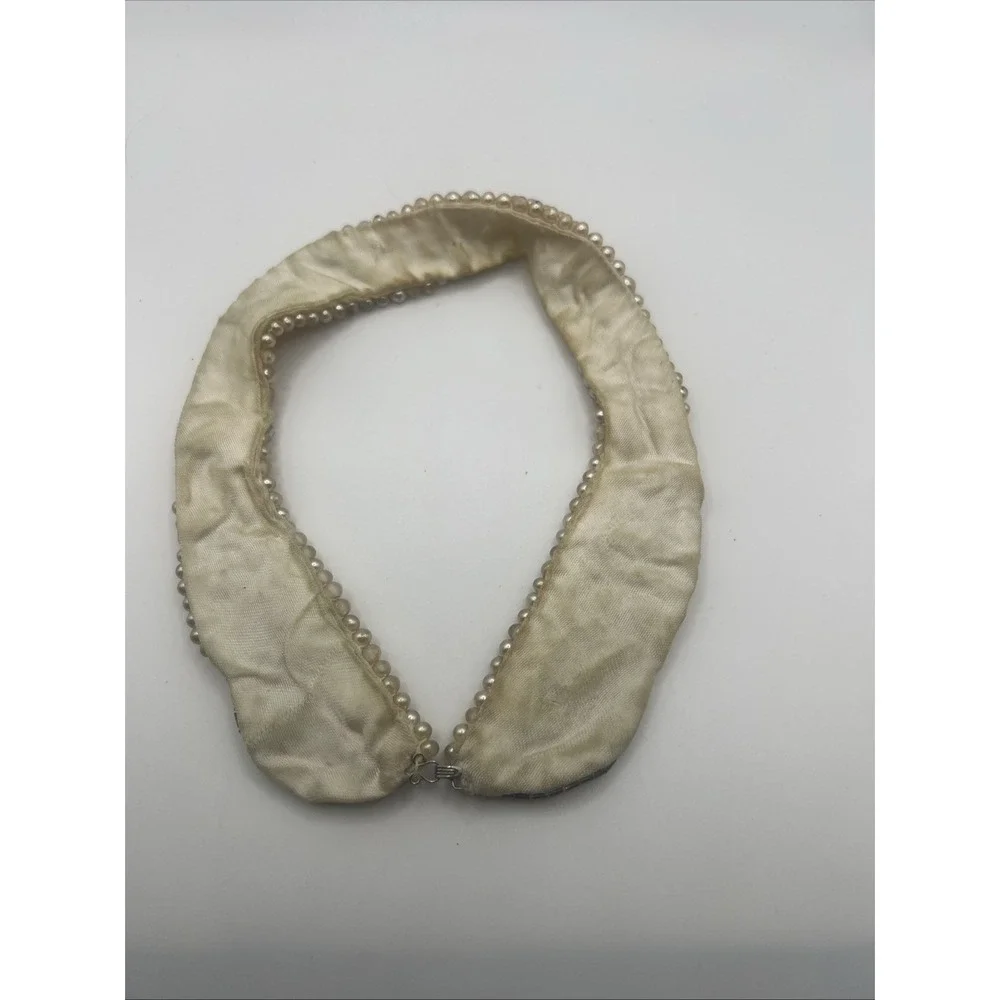 Vintage Pearl Beaded Collar‎